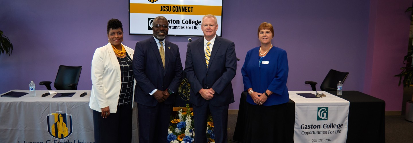 Photo from the Gaston +皇冠体育 Articulation Agreement