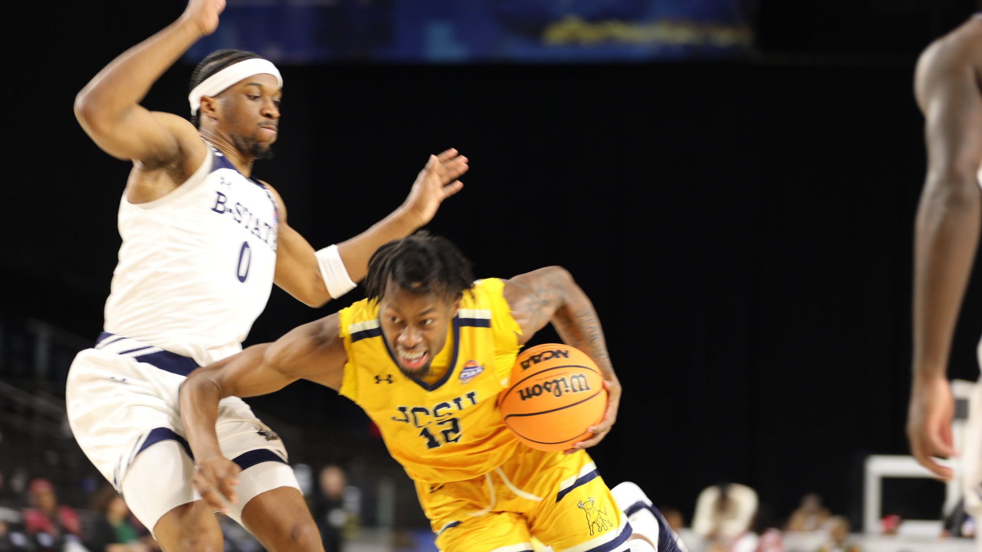 Jamauri Bryant on the court during the 2025 CIAA Basketball Tournament