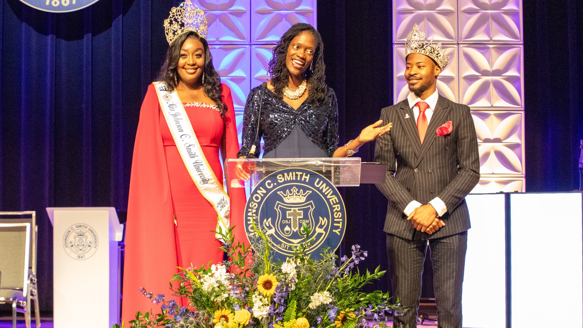 Dr. Valerie Kinloch ’96 with Jessica McDonald ’25 and Kameron Sanders ’25