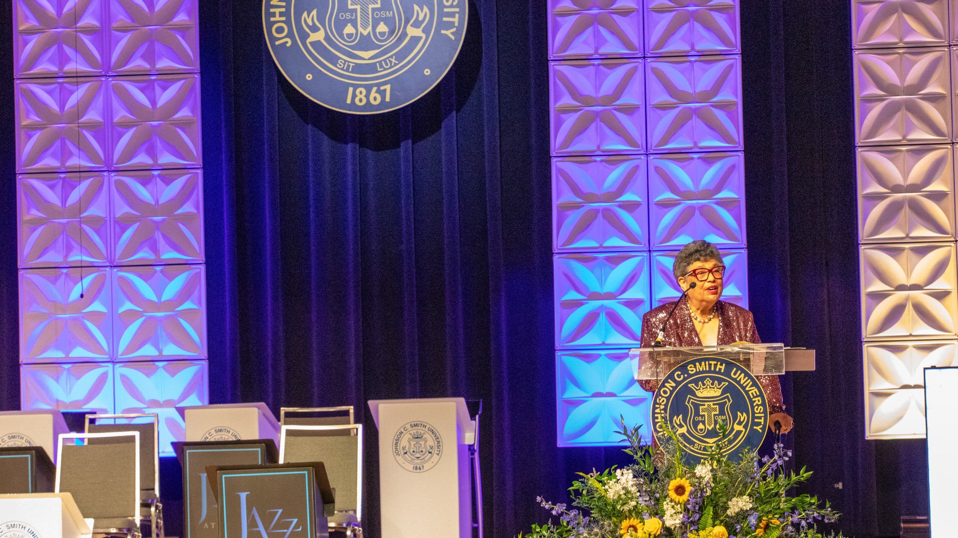 Dr. Yancy speaks at the AOT Gala