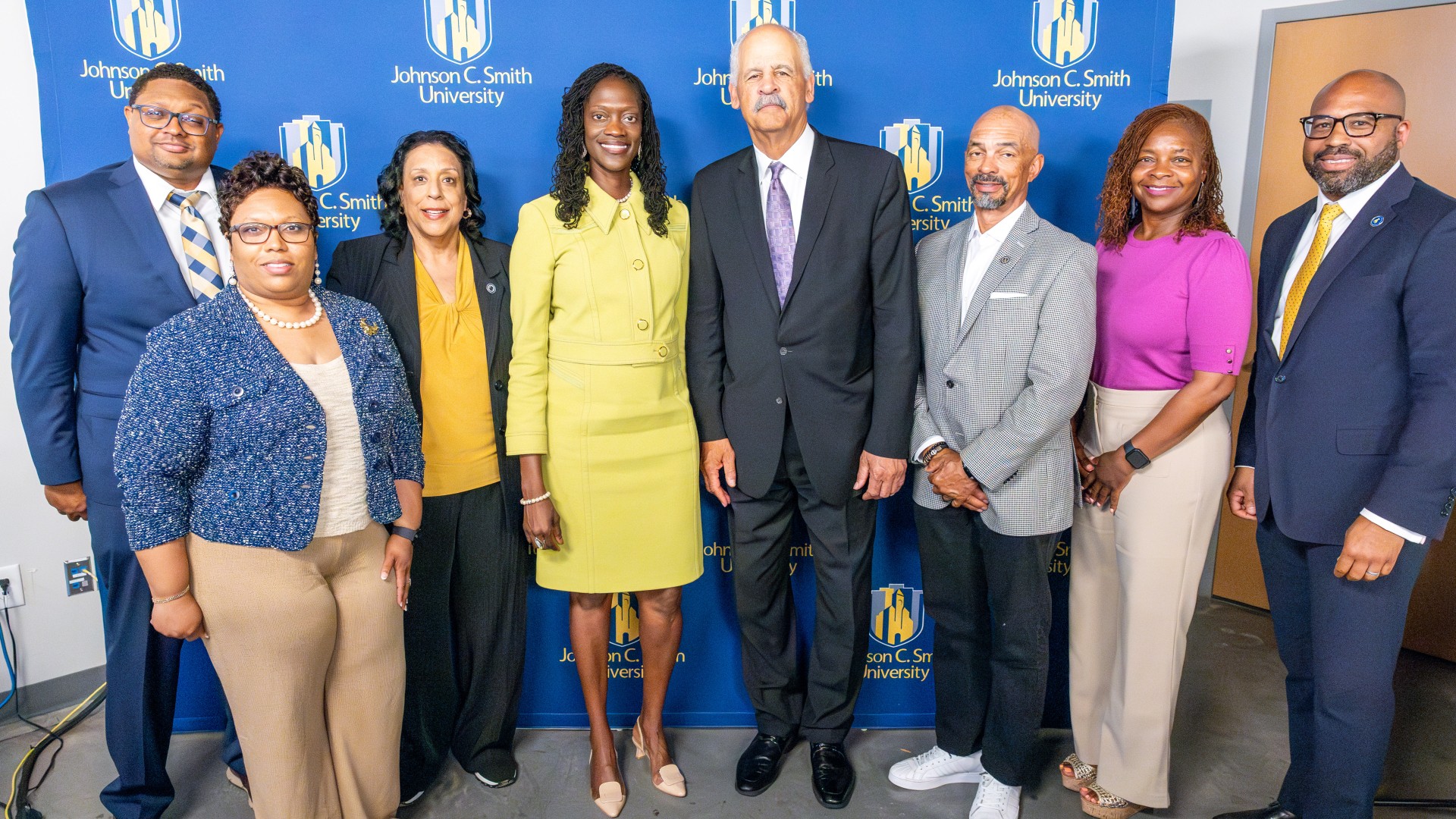 Group shot after the breakfast